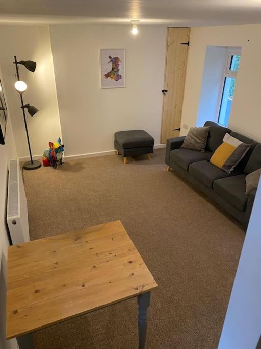 Modern 2 Bedroom Cottage Near Bike Park Wales. Merthyr Tydfil Kültér fotó