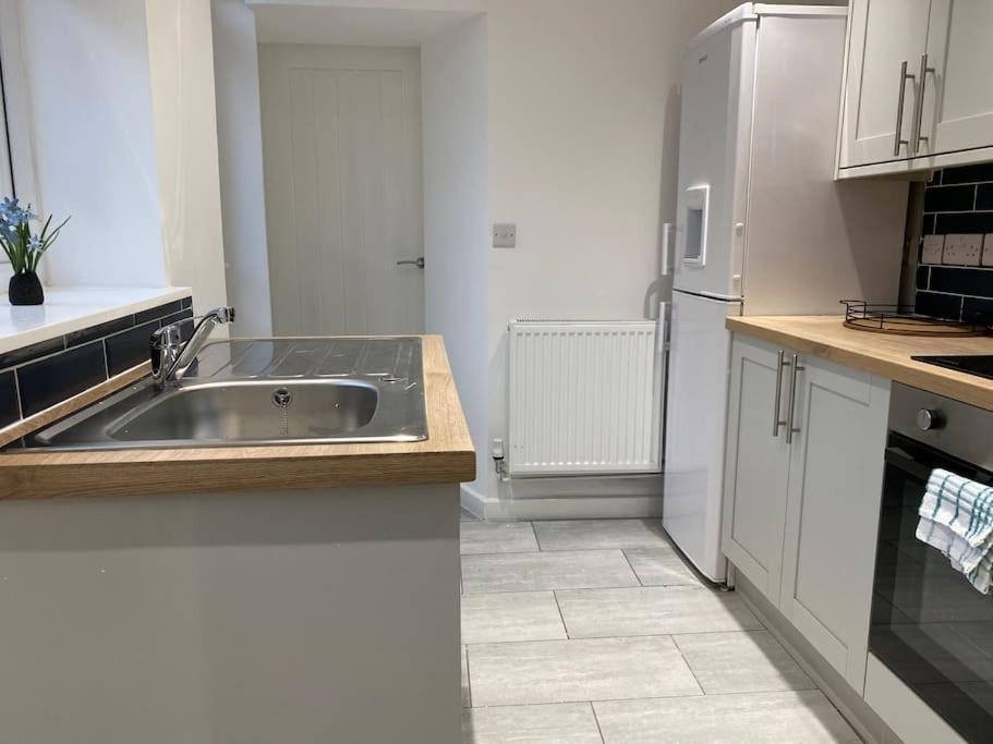 Modern 2 Bedroom Cottage Near Bike Park Wales. Merthyr Tydfil Kültér fotó